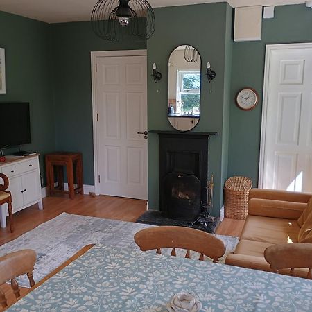Mountshannon Cottage Eksteriør billede
